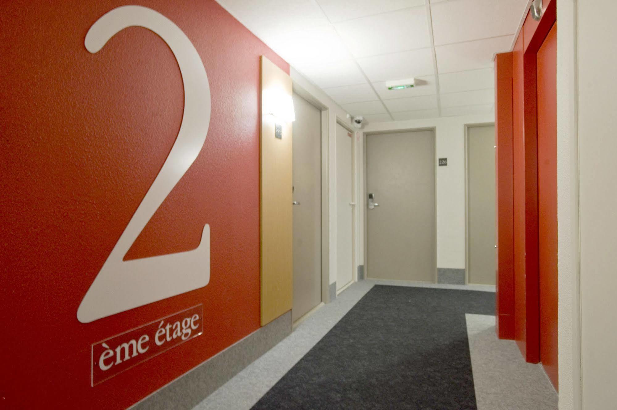 B&B Hotel Marne La Vallee Torcy Exterior photo
